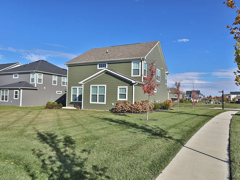 12009 Landon Dr — Photo 46