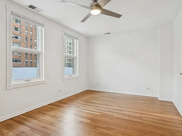 2910 N Commonwealth Ave #3 — Photo 19
