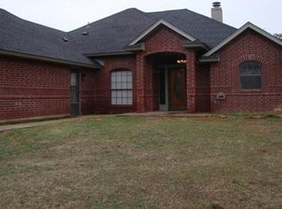 306 Summer Oaks Dr, Blanchard, OK 73010