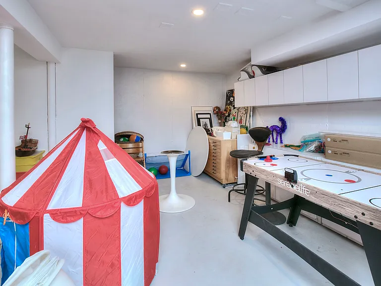 112 Birch Hill Rd — Photo 36