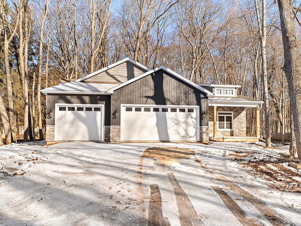 1108 Wood Ct, Sheboygan, WI 53081 MLS 1824630 Zillow