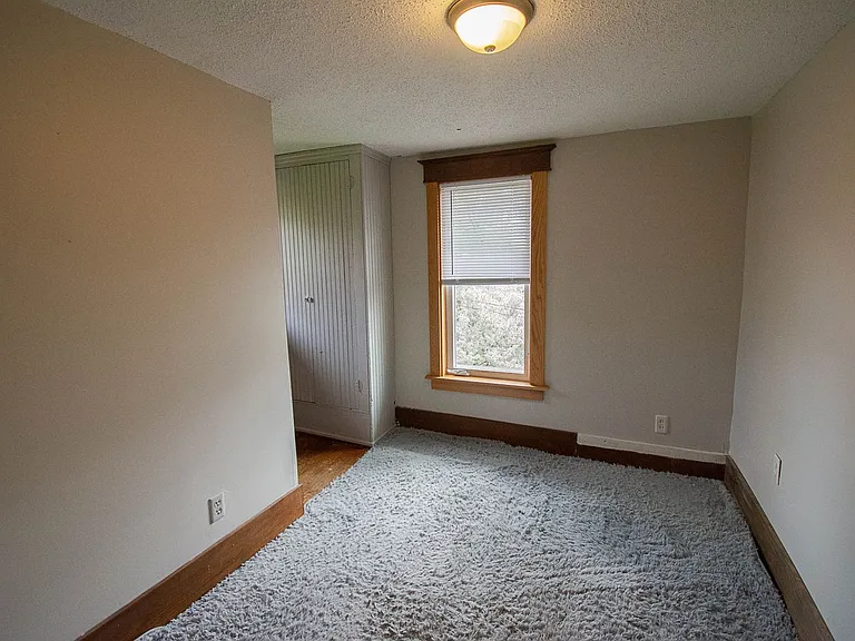 1321 3rd Ave NW — Photo 11