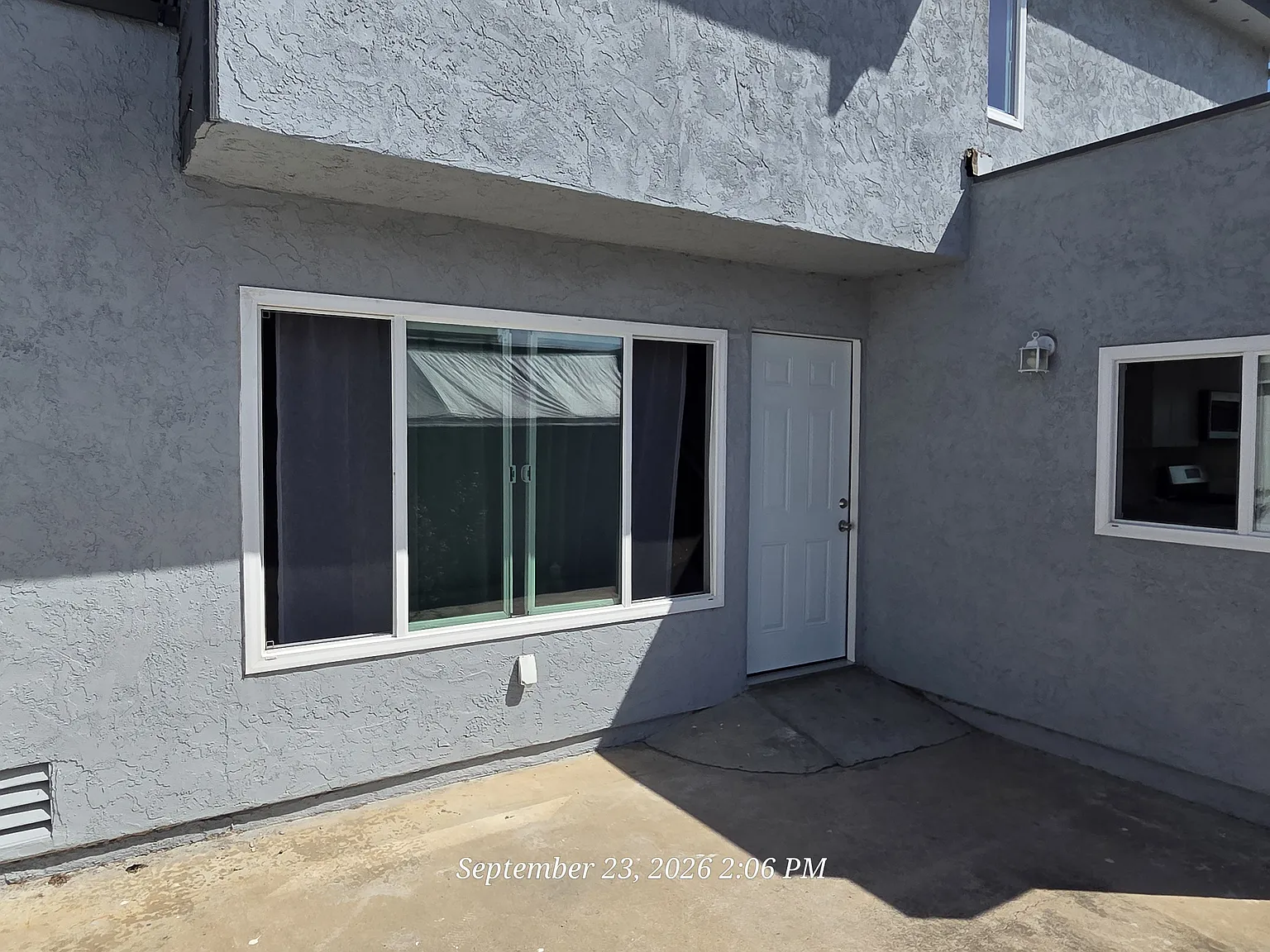 4 bed, 1366 sqft, $4,300 — Photo 3