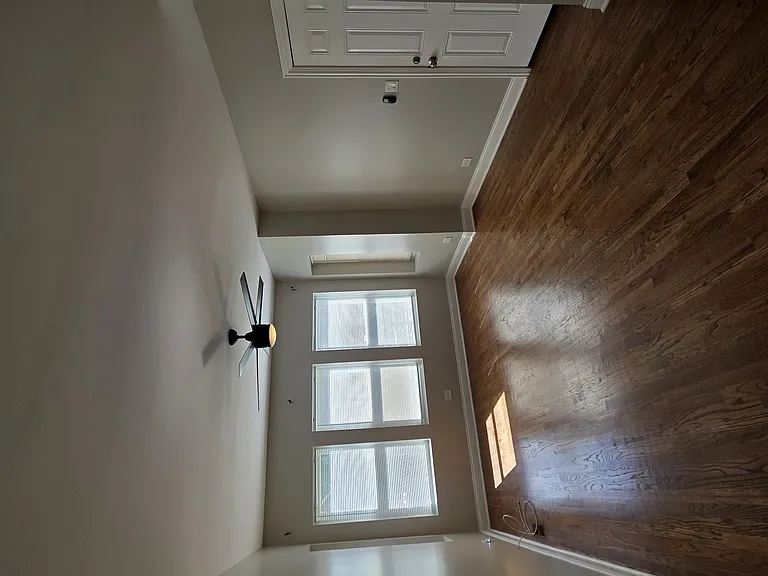 7755 S Clyde Ave #1 — Photo 4