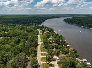 1987 Lakeshore Dr, Cuba, MO 65453