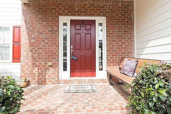 2nd image of 2980 Courtland Oaks Trl SW