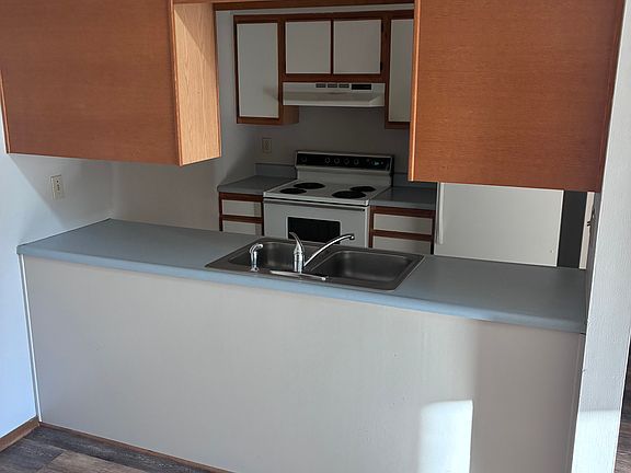 4th image of 13028 Prairie View Dr #6