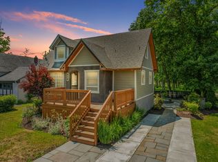 810 S Plain St, Ithaca, NY 14850