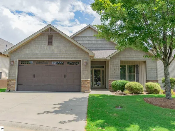 240 Catskill Dr, Taylors, SC 29687