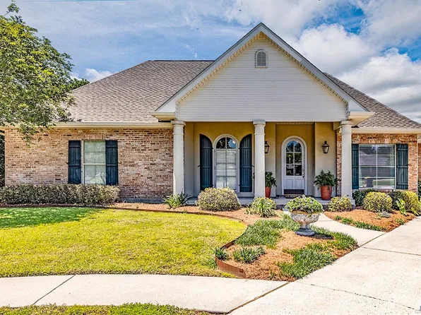 141 Thacker Dr, Houma, LA 70360