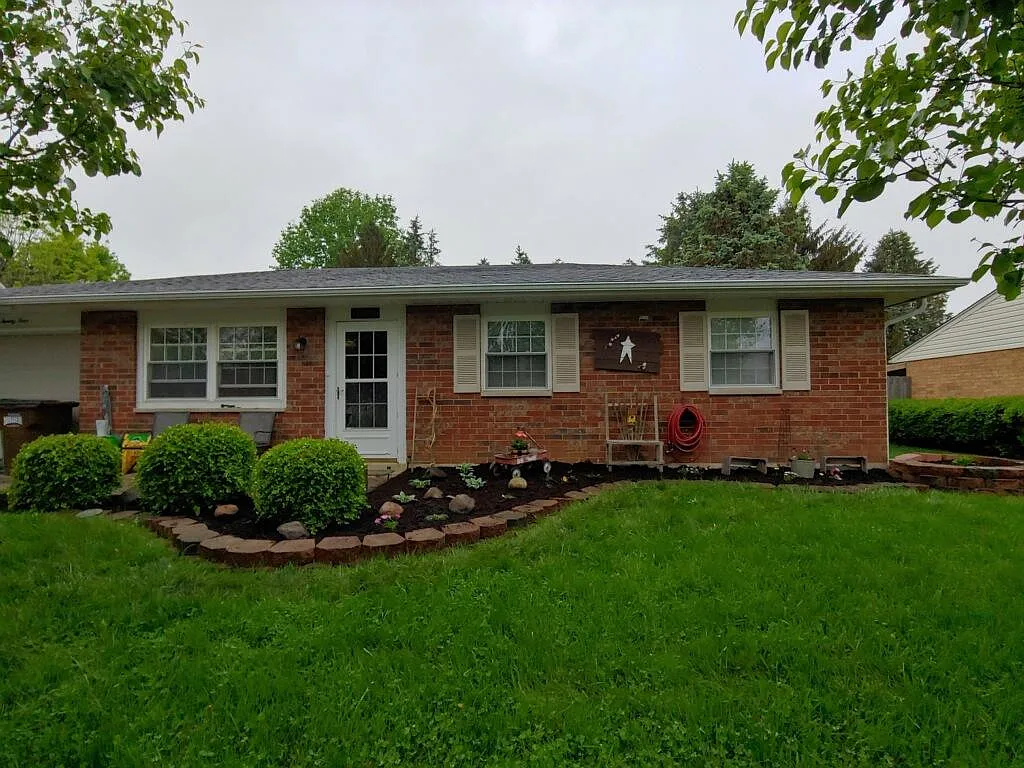 1324 Massachusetts Ct photo 1