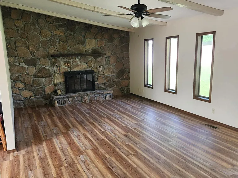 104 Parkview Cir — Photo 5