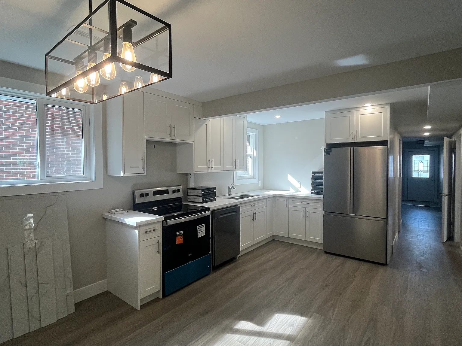 4 bed, $2,650 — Photo 3