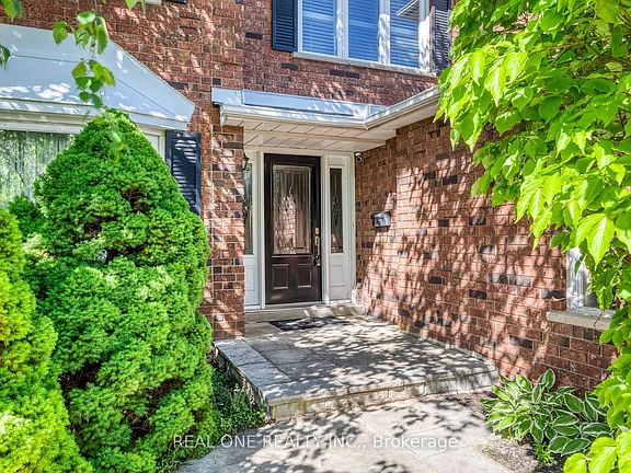 5th image of 1311 Blackburn Dr