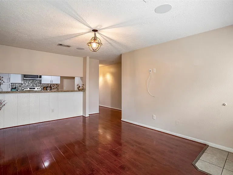 11817 Southlake Dr — Photo 12
