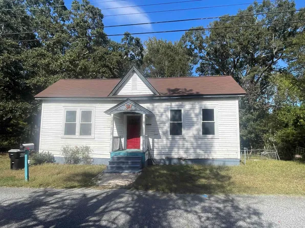 111 Church St, Belton, SC 29627