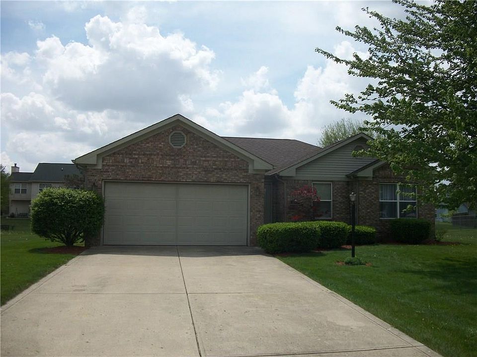 1st image of 389 Carol Dr