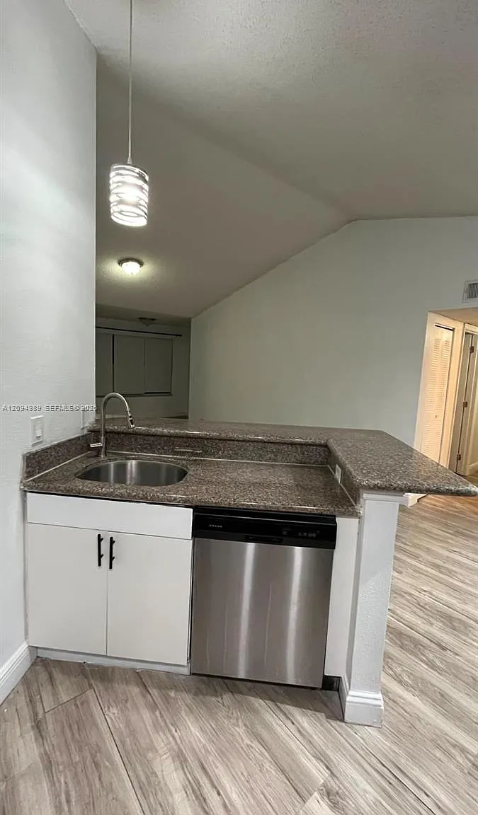 Isles At Lago Mar Condo — Photo 3