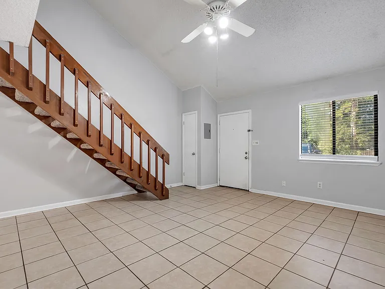 2189 Sandpiper St — Photo 4