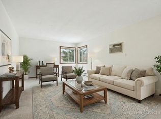 5911 Oxford St APT 7, Saint Louis Park, MN 55416