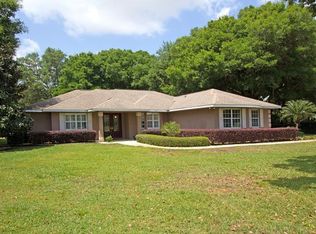 1714 Wingspread Dr, Fruitland Park, FL 34731