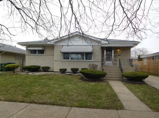10933 S Kenton Ave, Oak Lawn, IL 60453