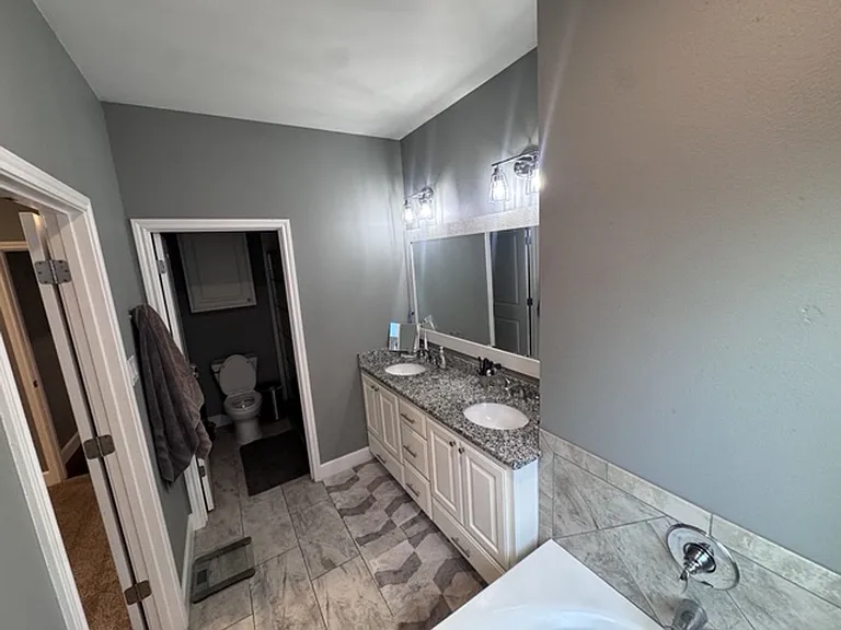 1510 Fletchers Path — Photo 35