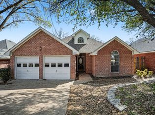4915 Arborgate Dr, Arlington, TX 76017