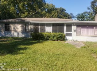 5835 Windermere Dr, Jacksonville, FL 32211