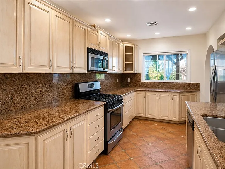 5714 Cantaloupe Ave — Photo 15