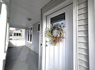 61 Collins St, Woonsocket, RI 02895