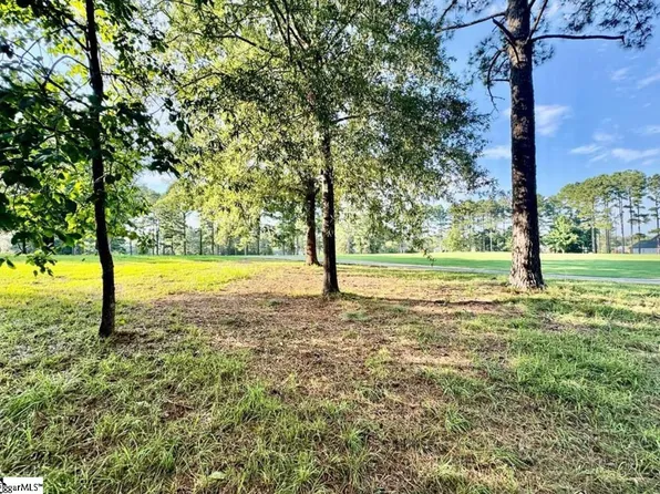 409 Grand Harbor Blvd, Ninety Six, SC 29666