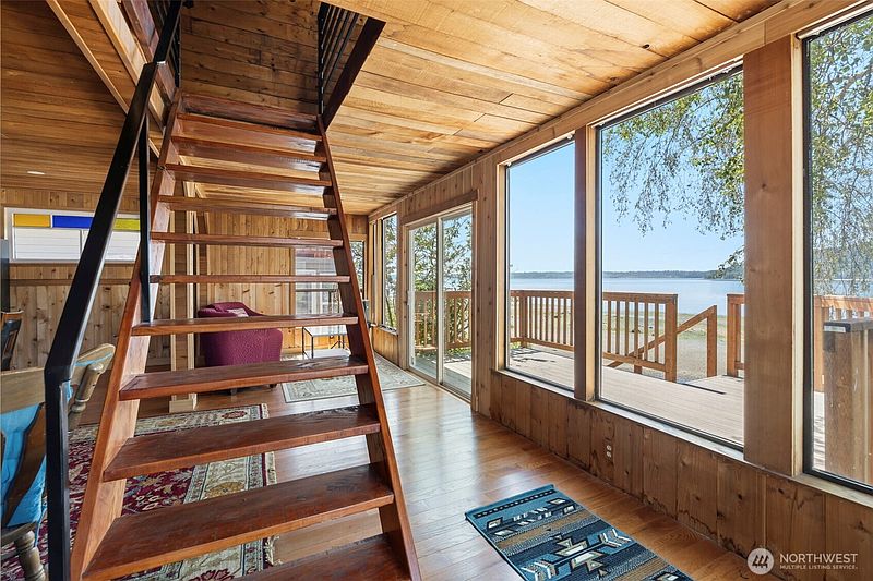 5th image of 28243 Manzanita Beach Road SW