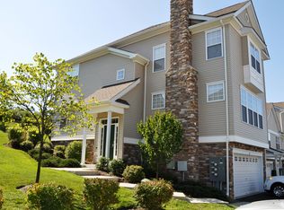 24 Junegrass Way, Hackettstown, NJ 07840