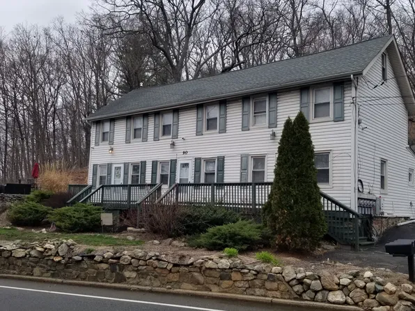 90 State Route 181 APT 1, Lake Hopatcong, NJ 07849