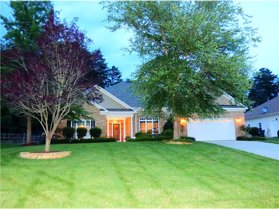 1st image of 7762 Sedgebrook Dr E
