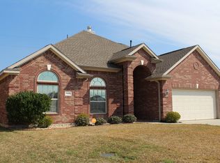 2440 Ryann Ln, Groves, TX 77619