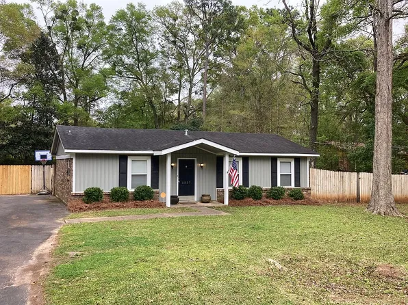 5557 Versye Ave, Theodore, AL 36582