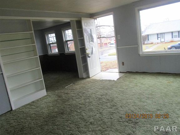 5th image of 3816 N Ashton Ave