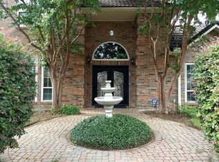 1111 Stone Gate Dr, Irving, TX 75063