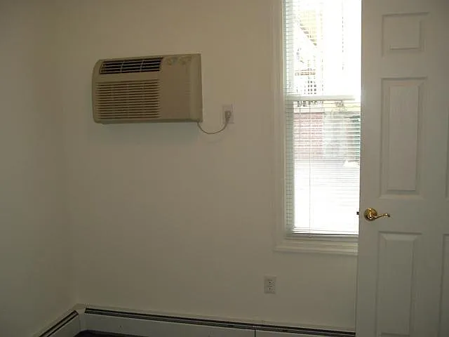 5736 Holden St #12 — Photo 5