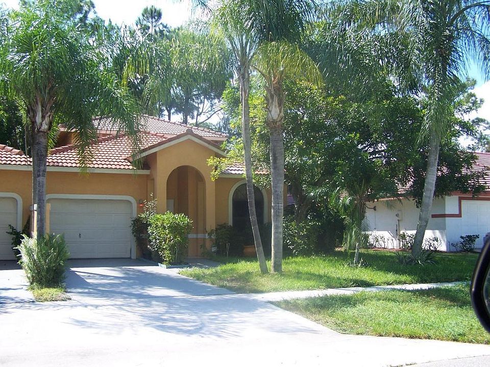 1st image of 1111 Staghorn St