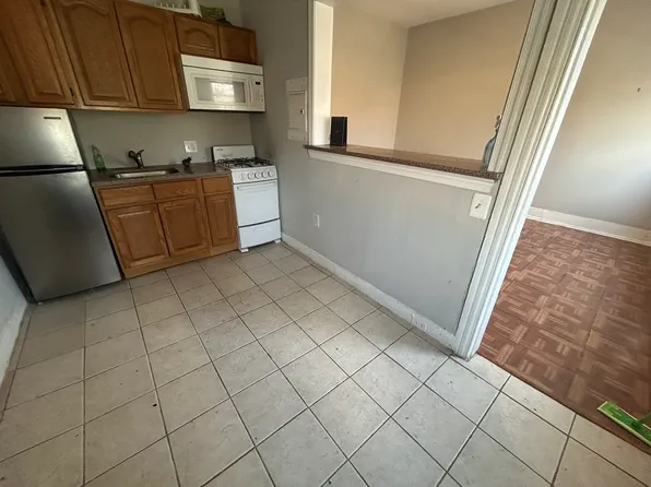 3431 Spring Garden St, Philadelphia, PA