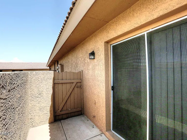 522 W Blackhawk Dr #4 — Photo 7