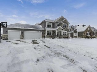 9926 55th Ave, Pleasant Prairie, WI 53158