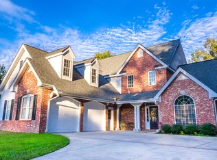 145 Arbor Ln, Columbus, MS 39702