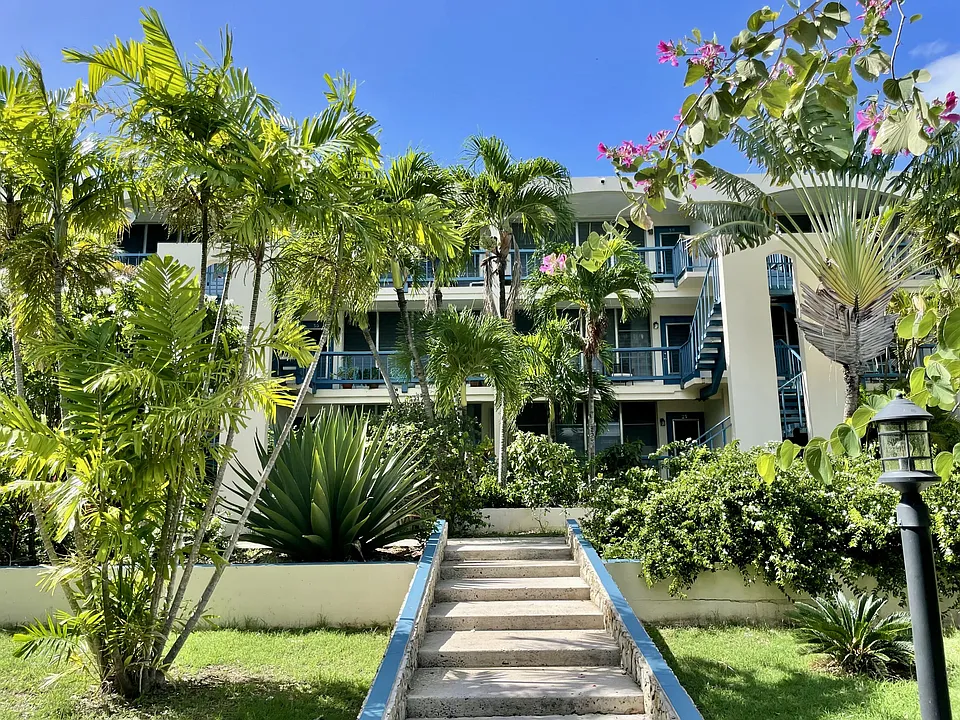 38 Golden Rock Est