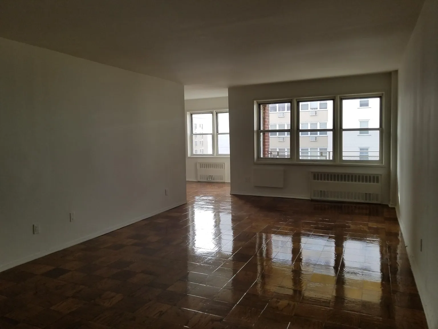 1 bed, $2,900 — Photo 1