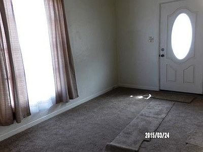 2nd image of 1153A Baldwin St