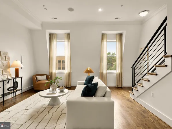 1223 Kenyon St NW #3, Washington, DC 20010